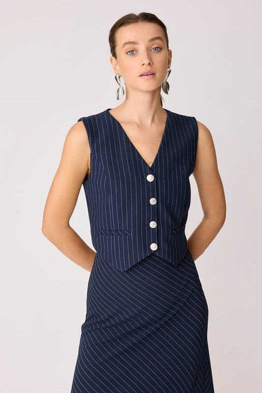 SILVER BUTTON CROP VEST