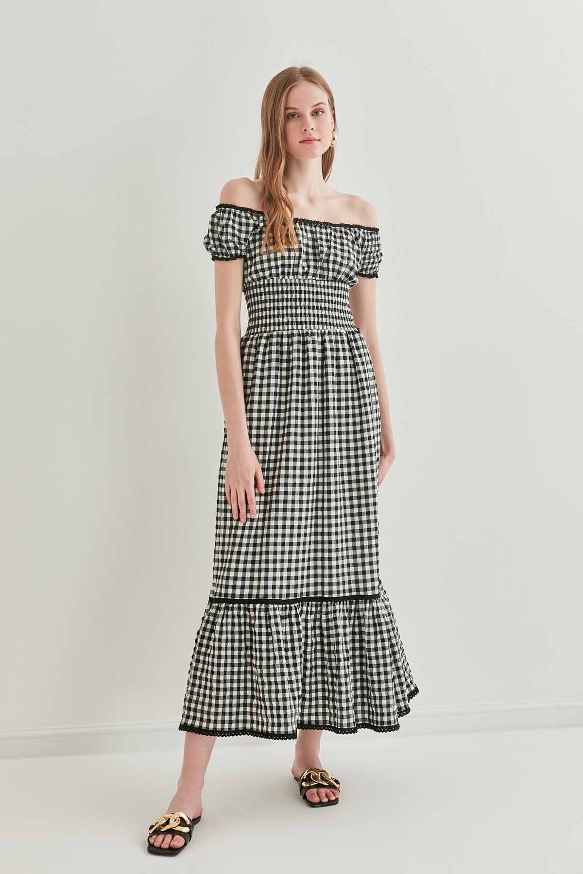 LACE STRIP DETAILED LONG COUNTRY DRESS