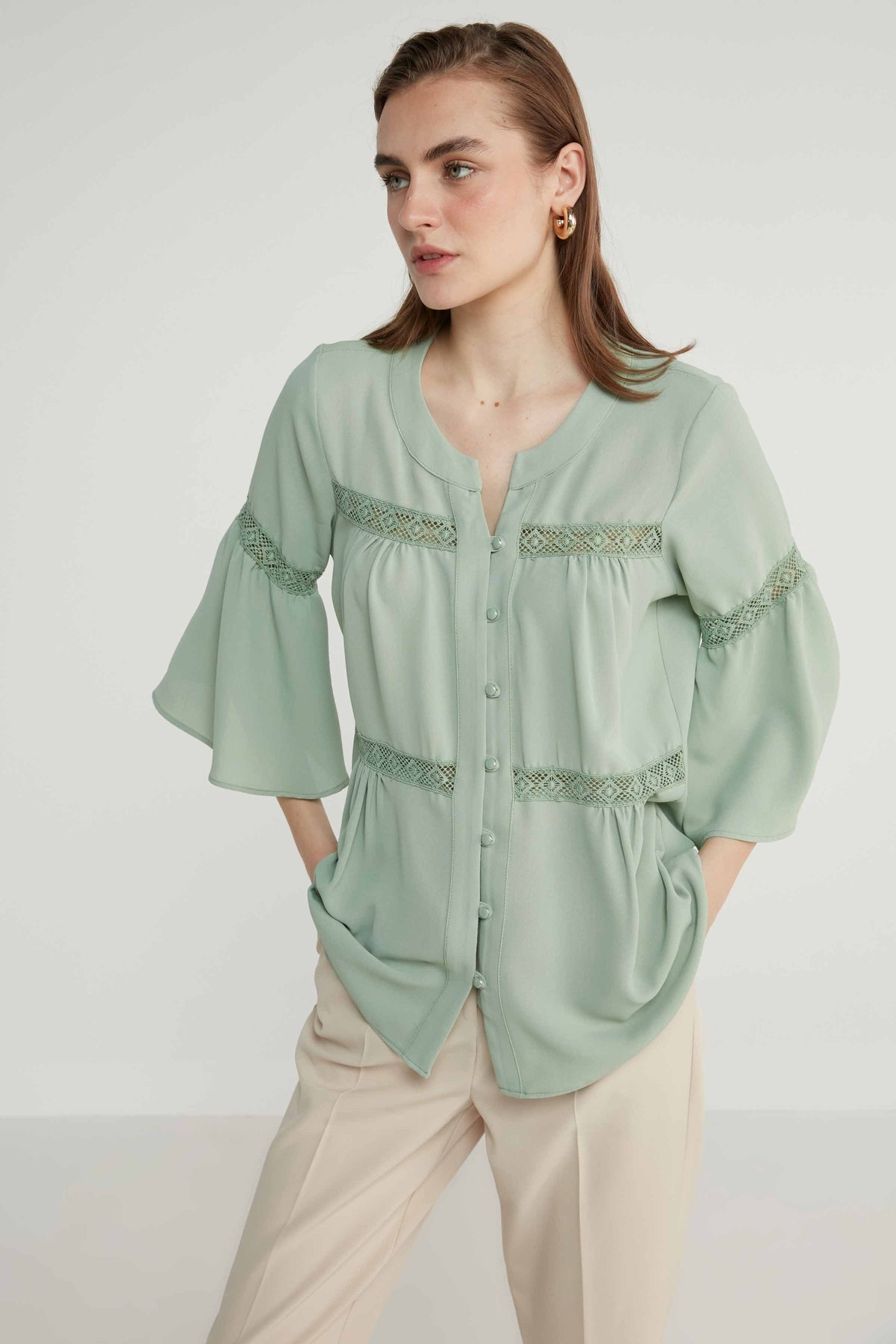 LACE STRIP DETAILED VOLAN SLEEVE AUTHENTIC BLOUSE