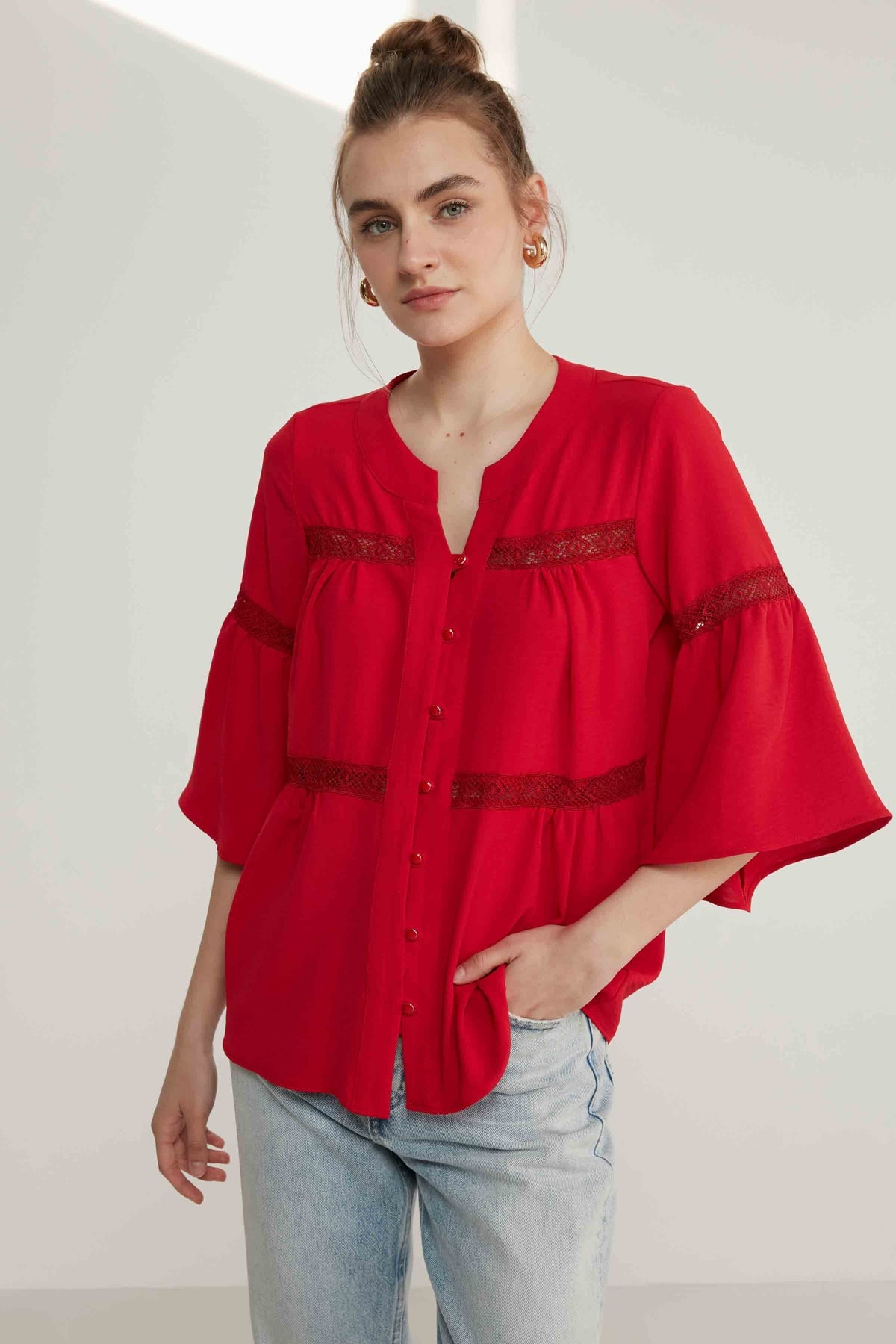 LACE STRIP DETAILED VOLAN SLEEVE AUTHENTIC BLOUSE