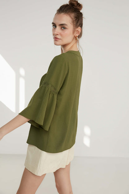 LACE STRIP DETAILED VOLAN SLEEVE AUTHENTIC BLOUSE