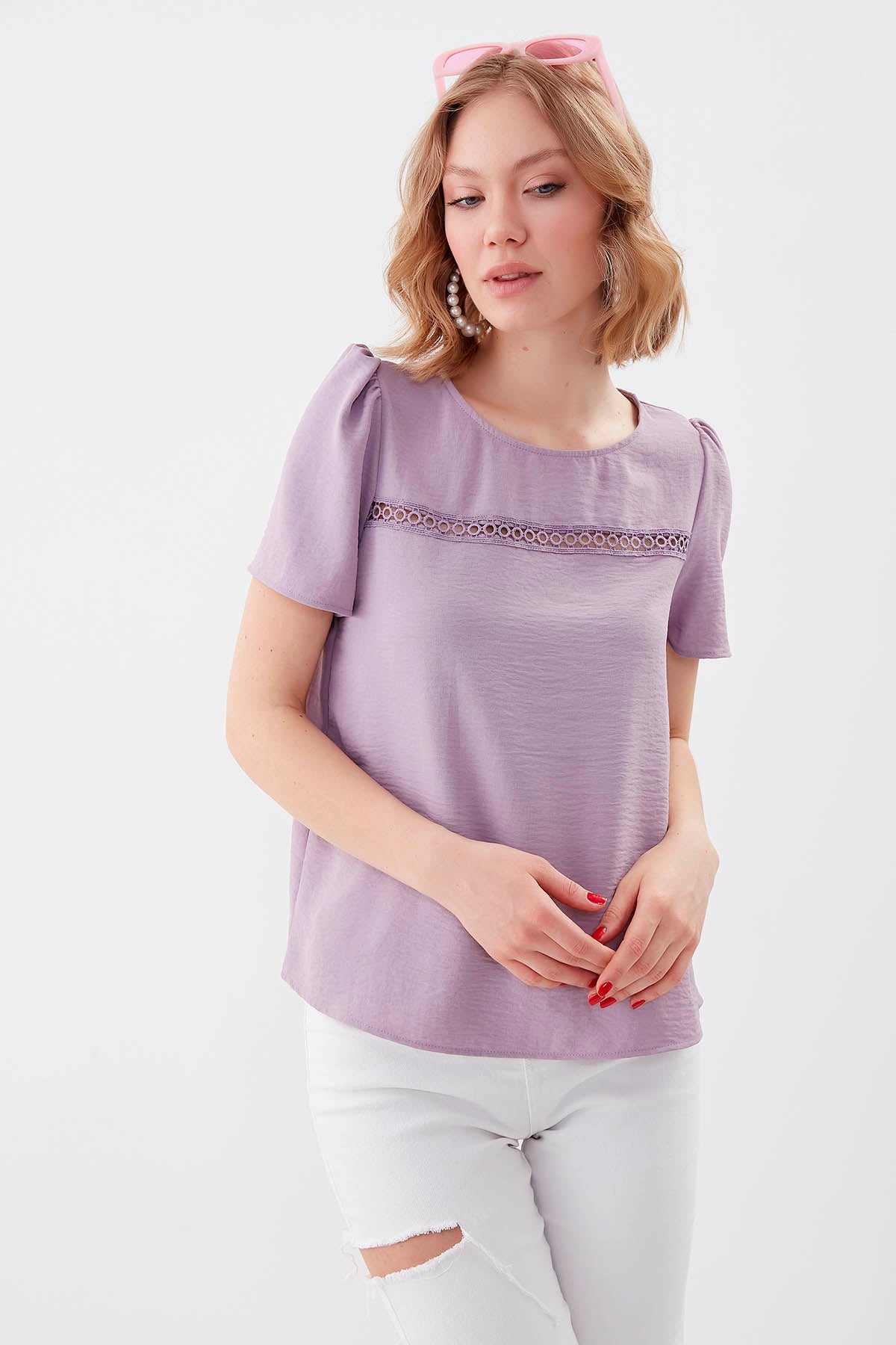 PLEATED SHORT SLEEVE BLOUSE