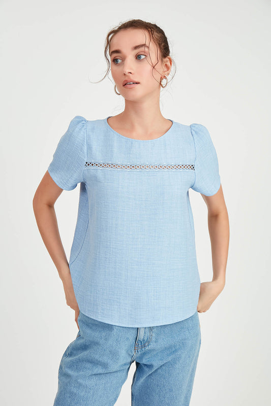 PLEATED SHORT SLEEVE BLOUSE