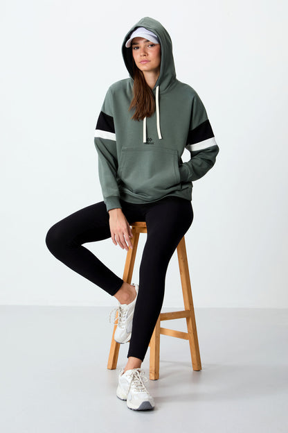 Rights Compact Cotton Thick Smooth Textured Hooded Oversize Fit Women's Sweatshirt - 97290