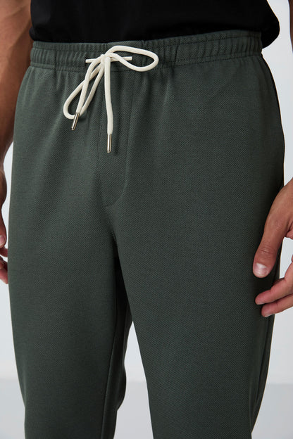 Textured Surface Standard Fit Men's Tracksuit Bottom - 82155