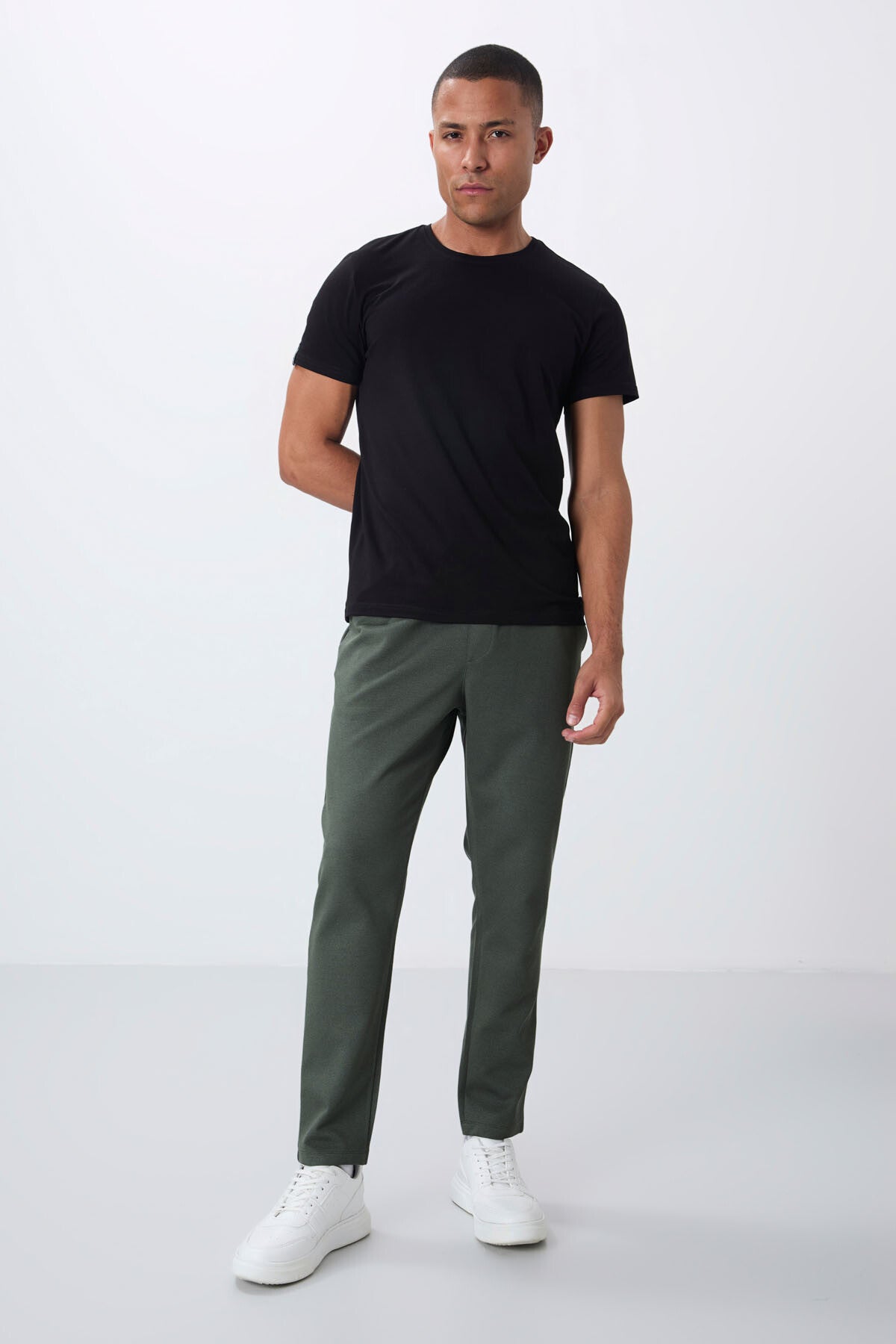 Textured Surface Standard Fit Men's Tracksuit Bottom - 82155