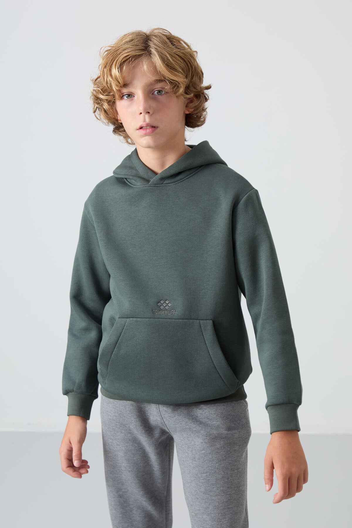 Cotton Thick Fleece-Lined Soft Textured Standard Fit Printed Boys' Sweatshirt - 11215