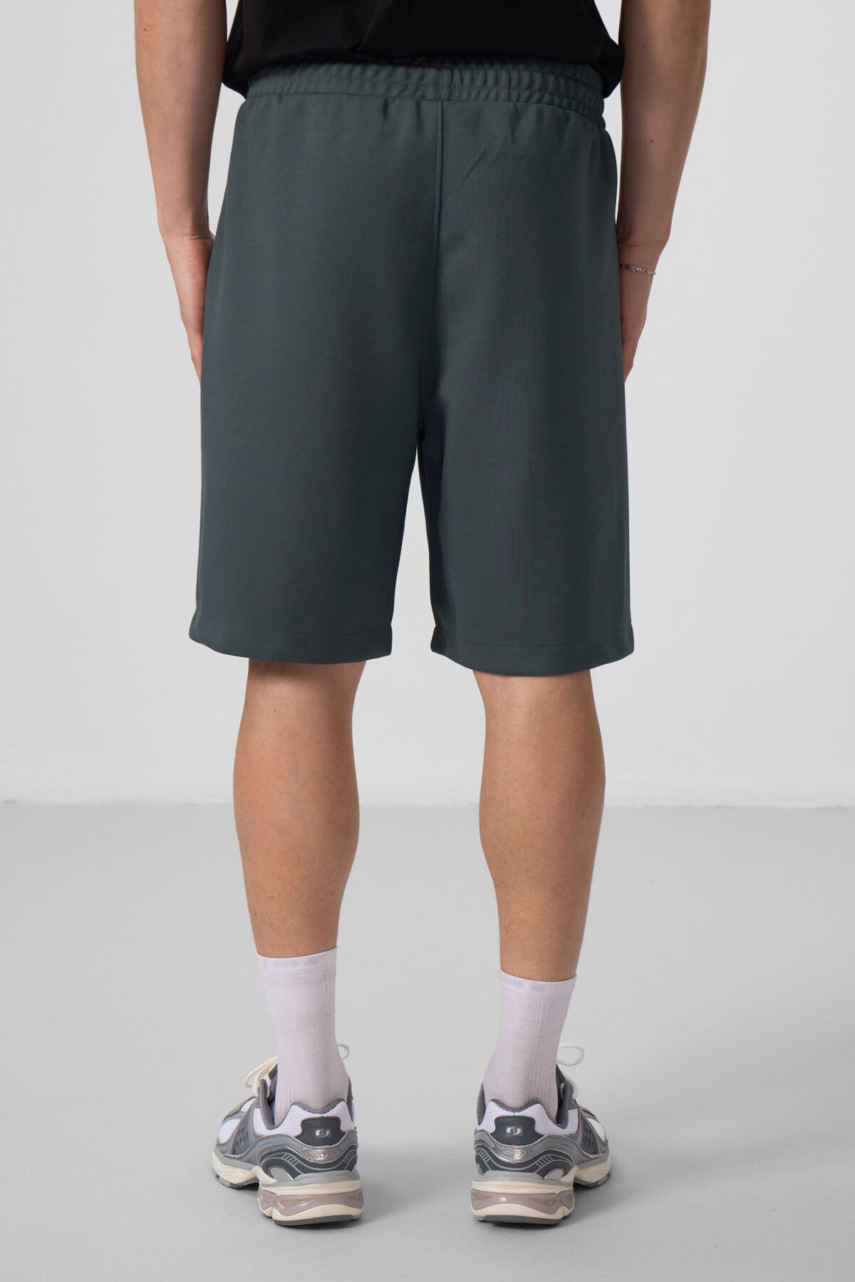 Textured Surface Oversize Men's Shorts - 81288