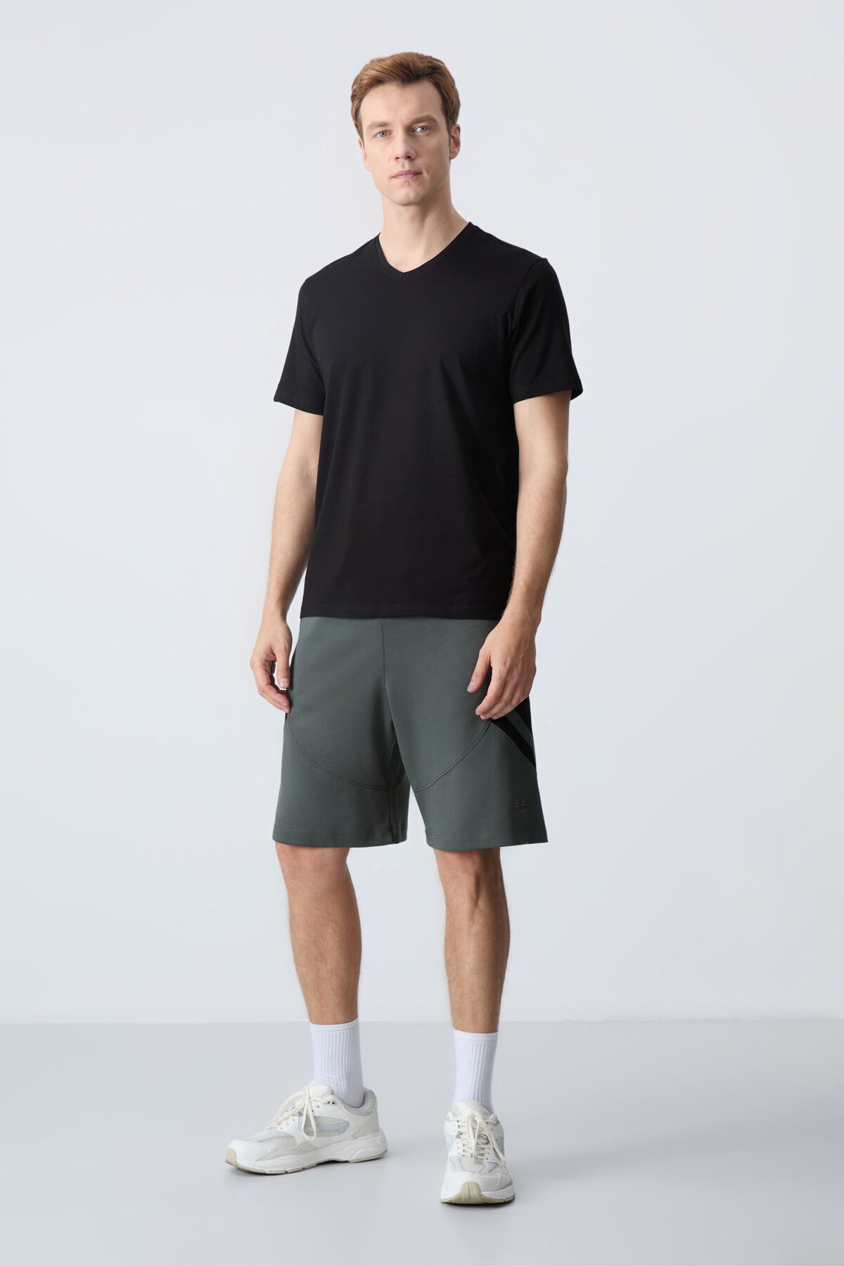 Cotton Thick Soft Textured Standard Fit Basic Men's Shorts - 81281