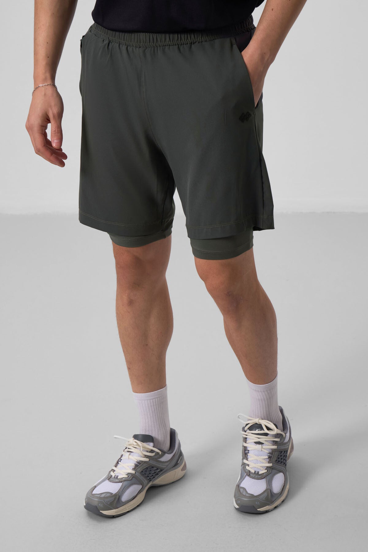 Polyester Thin Soft Standard Fit Men's Lined Shorts - 81287