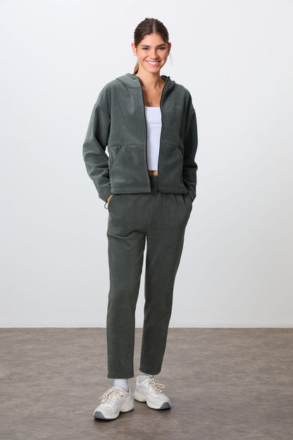 Thick Soft Textured Hooded Oversize Embroidered Fleece Women's Tracksuit Set -95338