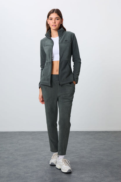 Thick Right Soft Textured Stand Collar Oversize Embroidered Fleece Women's Tracksuit Set -95339