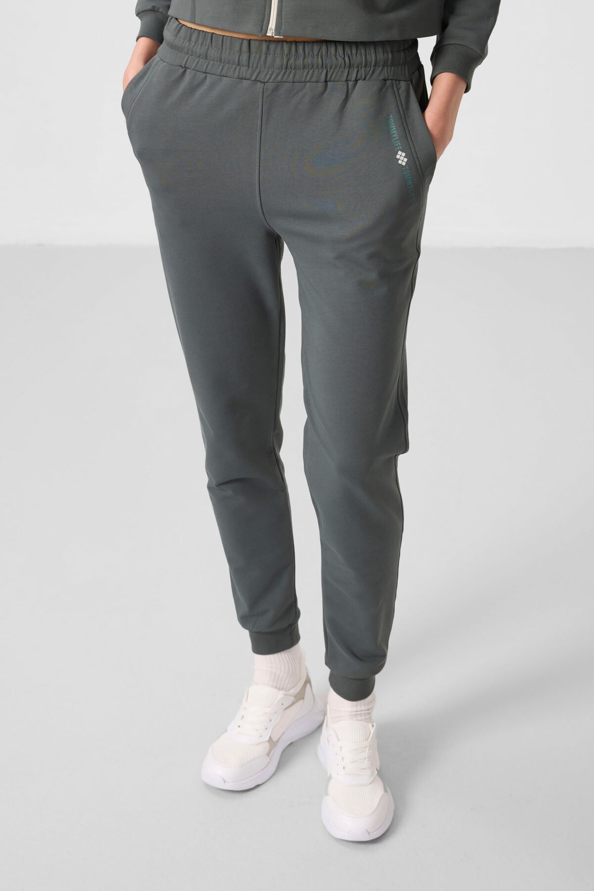Oversize Women's Zippered Hooded Tracksuit Set - 95328