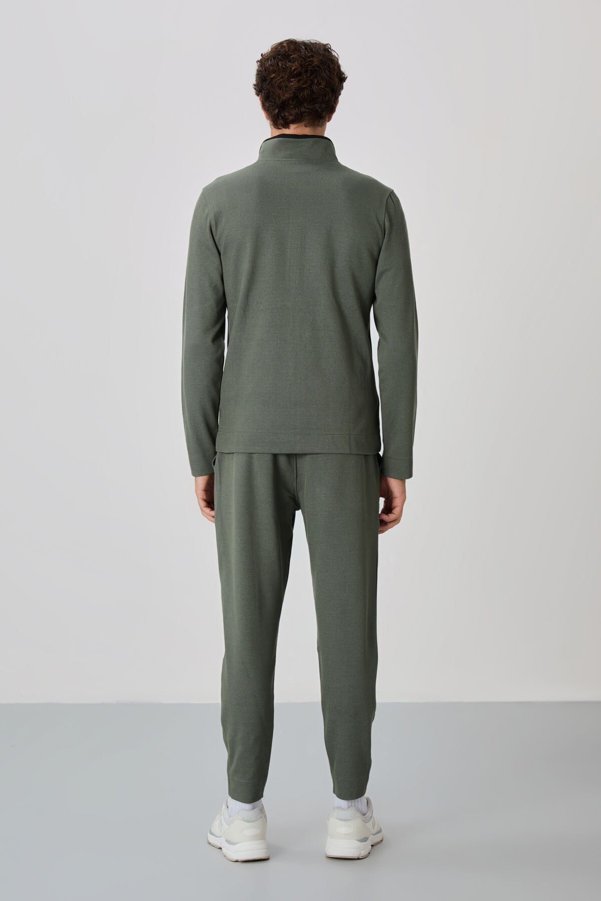 Carlos Haki Standard Cut Men's Tracksuit Set - 85209
