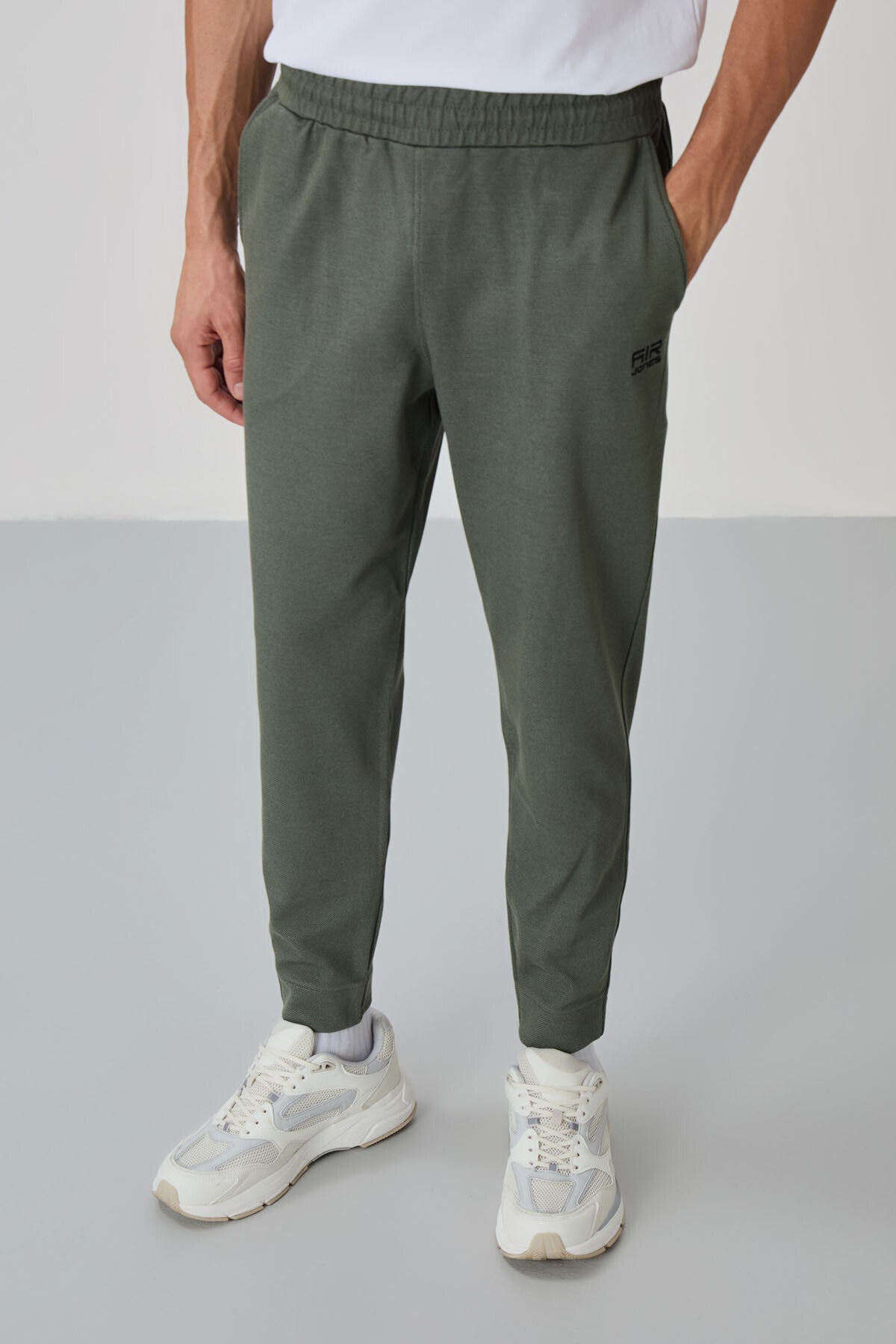 Carlos Haki Standard Cut Men's Tracksuit Set - 85209