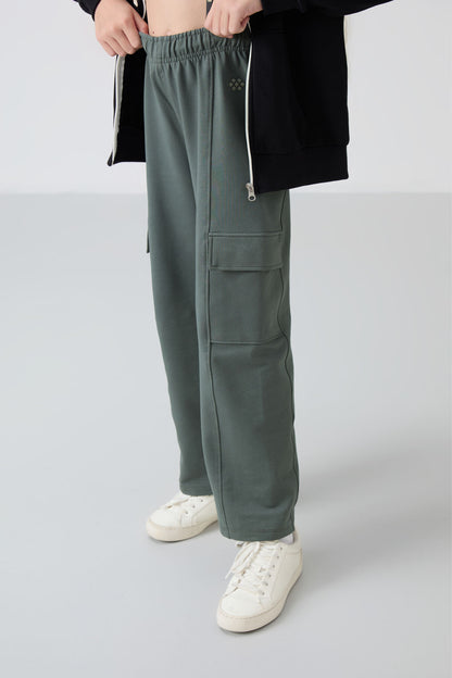 Right Leg Detailed Wide Leg Girls' Tracksuit Bottom with Cargo Pocket - 75143
