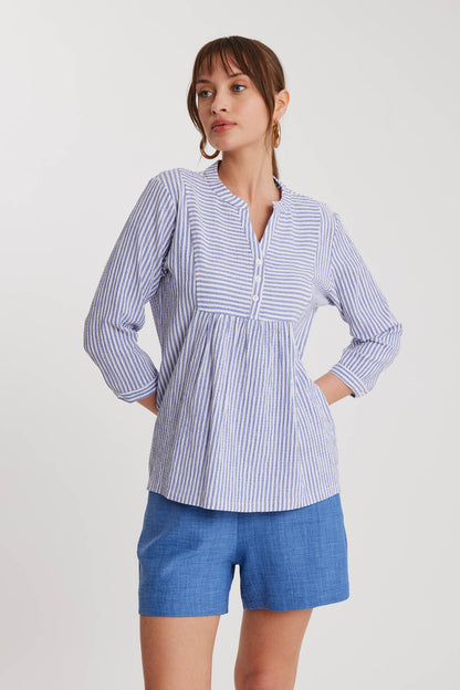 JUDGE COLLAR STRIPED BUTTON BLOUSE