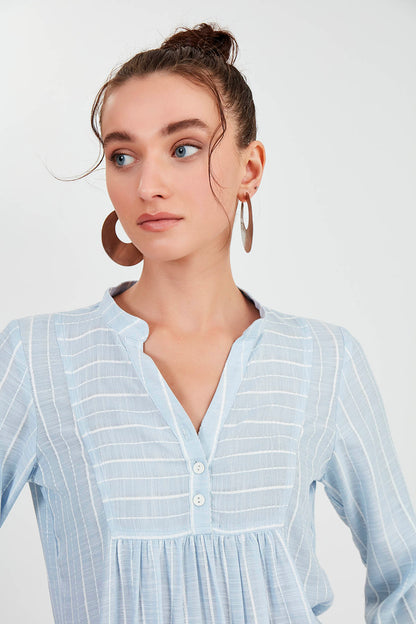 FRONT BUTTON BLOUSE WITH STRIPED JUDGE COLLAR