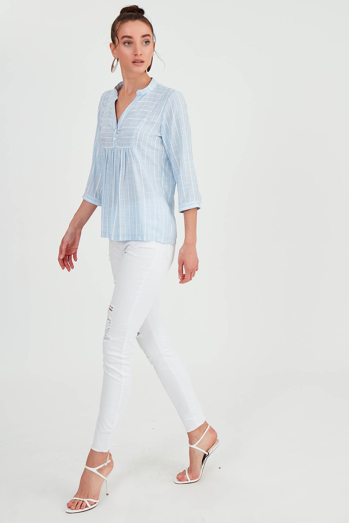 FRONT BUTTON BLOUSE WITH STRIPED JUDGE COLLAR