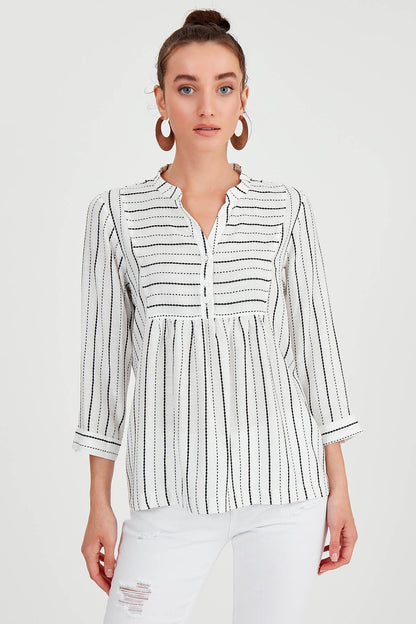 FRONT BUTTON BLOUSE WITH STRIPED JUDGE COLLAR