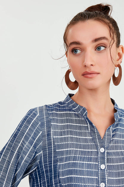 FRONT BUTTON BLOUSE WITH STRIPED JUDGE COLLAR
