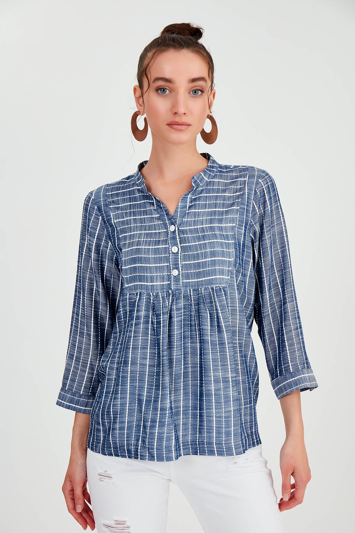 FRONT BUTTON BLOUSE WITH STRIPED JUDGE COLLAR
