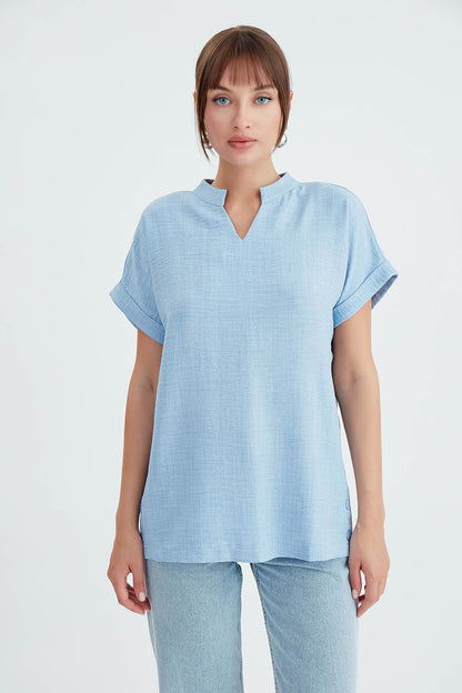 JUDGE COLLAR LOW SHOULDER BUTTONED BLOUSE