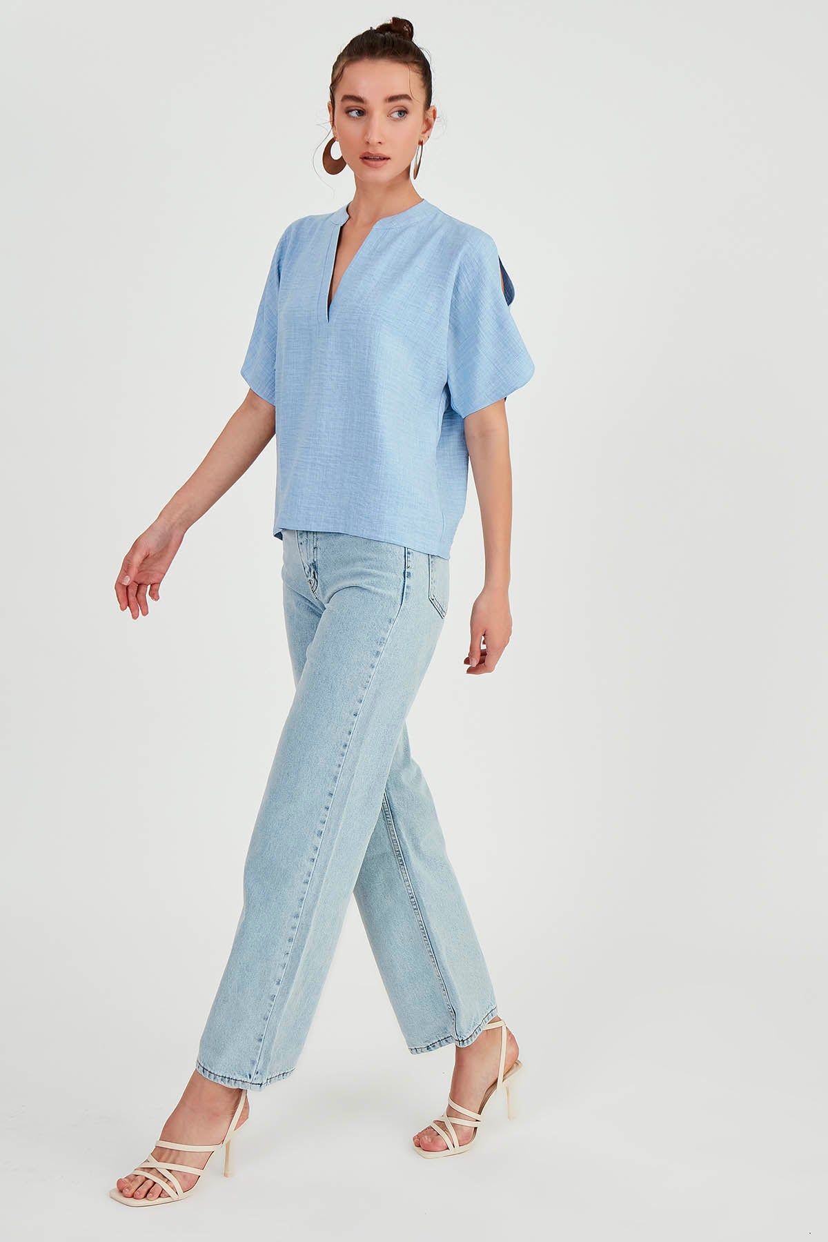 JUDGE COLLAR BLOUSE