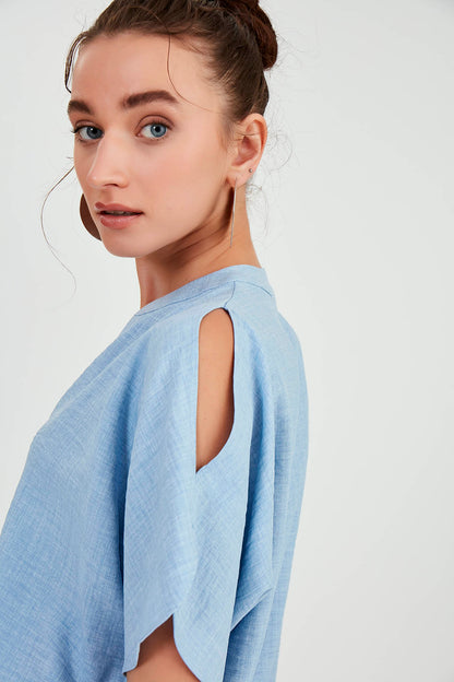 JUDGE COLLAR BLOUSE