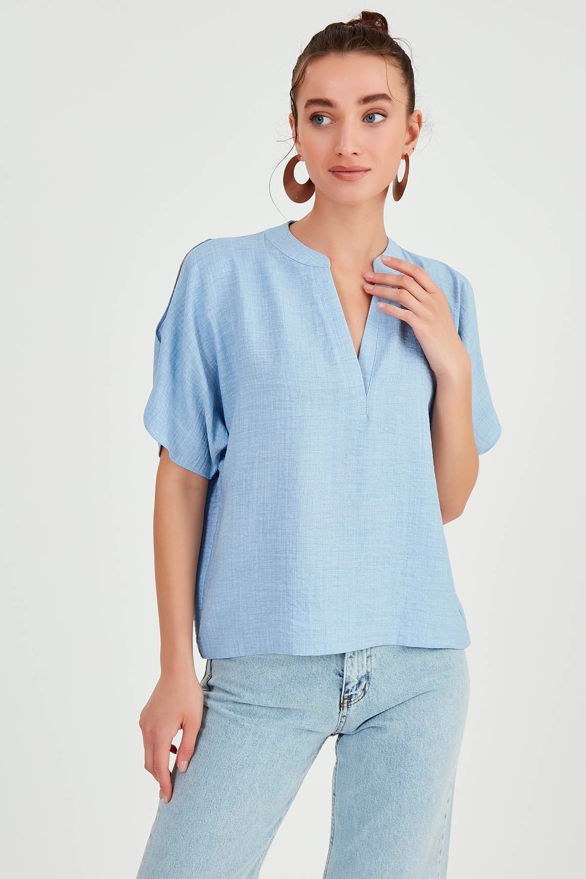 JUDGE COLLAR BLOUSE