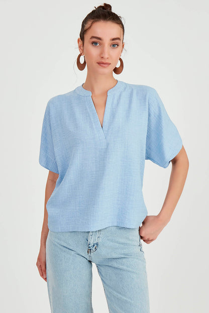 JUDGE COLLAR BLOUSE