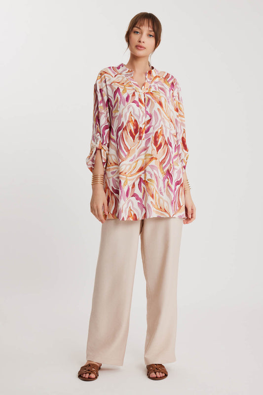 JUDGE COLLAR LOOSE CUT BLOUSE