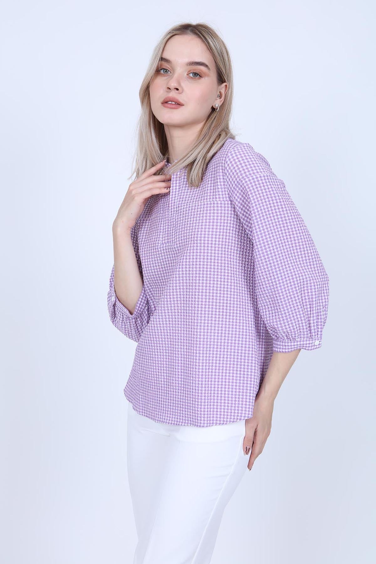 JUDGE COLLAR WITH TROJAN SLEEVE BLOUSE