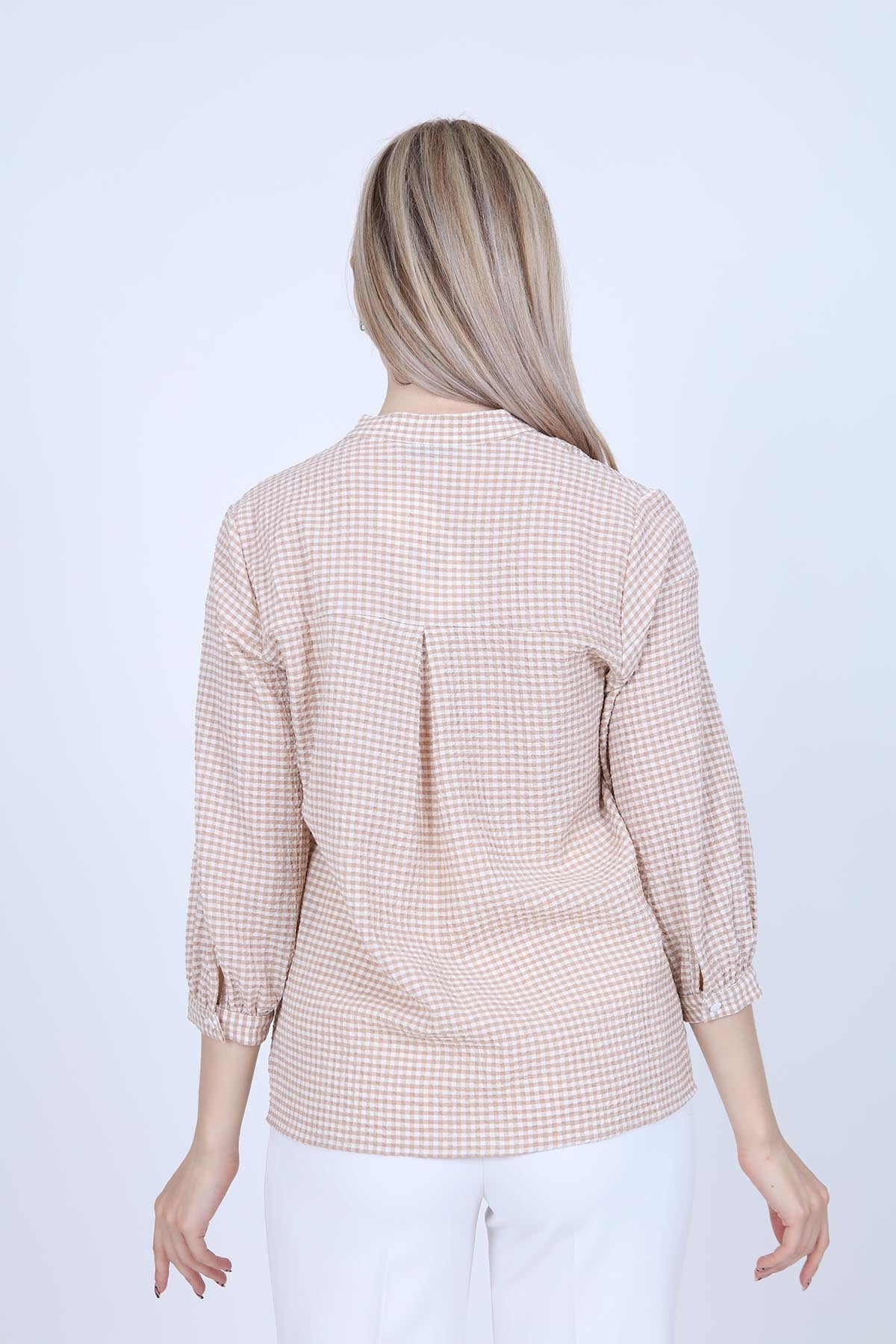 JUDGE COLLAR WITH TROJAN SLEEVE BLOUSE