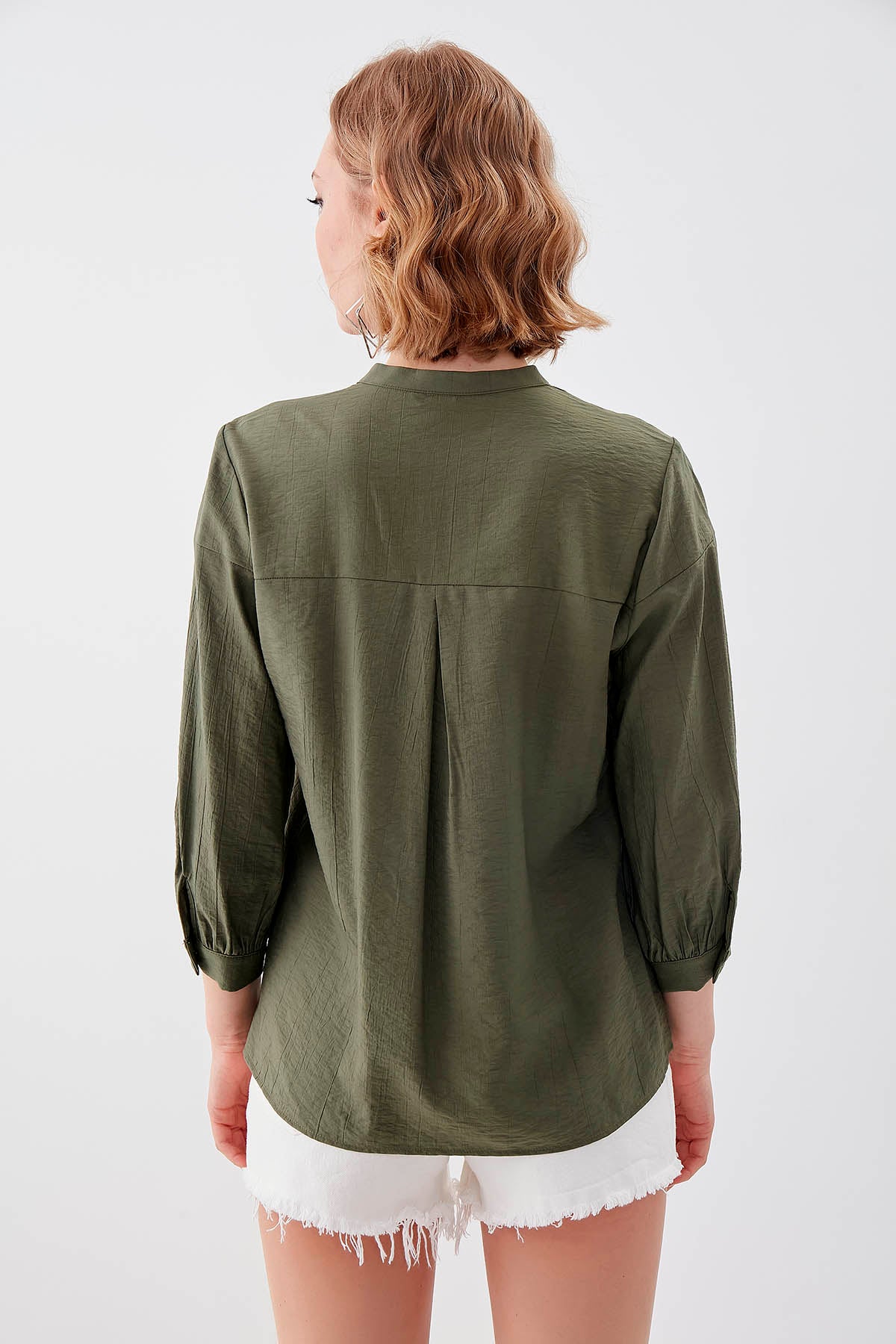JUDGE COLLAR LONG SLEEVE BLOUSE