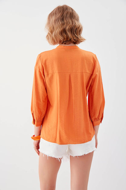 JUDGE COLLAR LONG SLEEVE BLOUSE