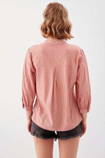 JUDGE COLLAR LONG SLEEVE BLOUSE