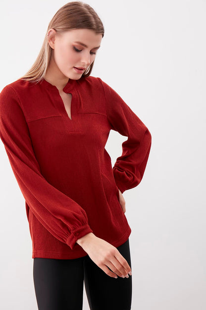 JUDGE COLLAR LONG SLEEVE BLOUSE
