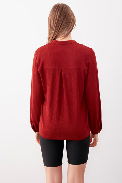 JUDGE COLLAR LONG SLEEVE BLOUSE