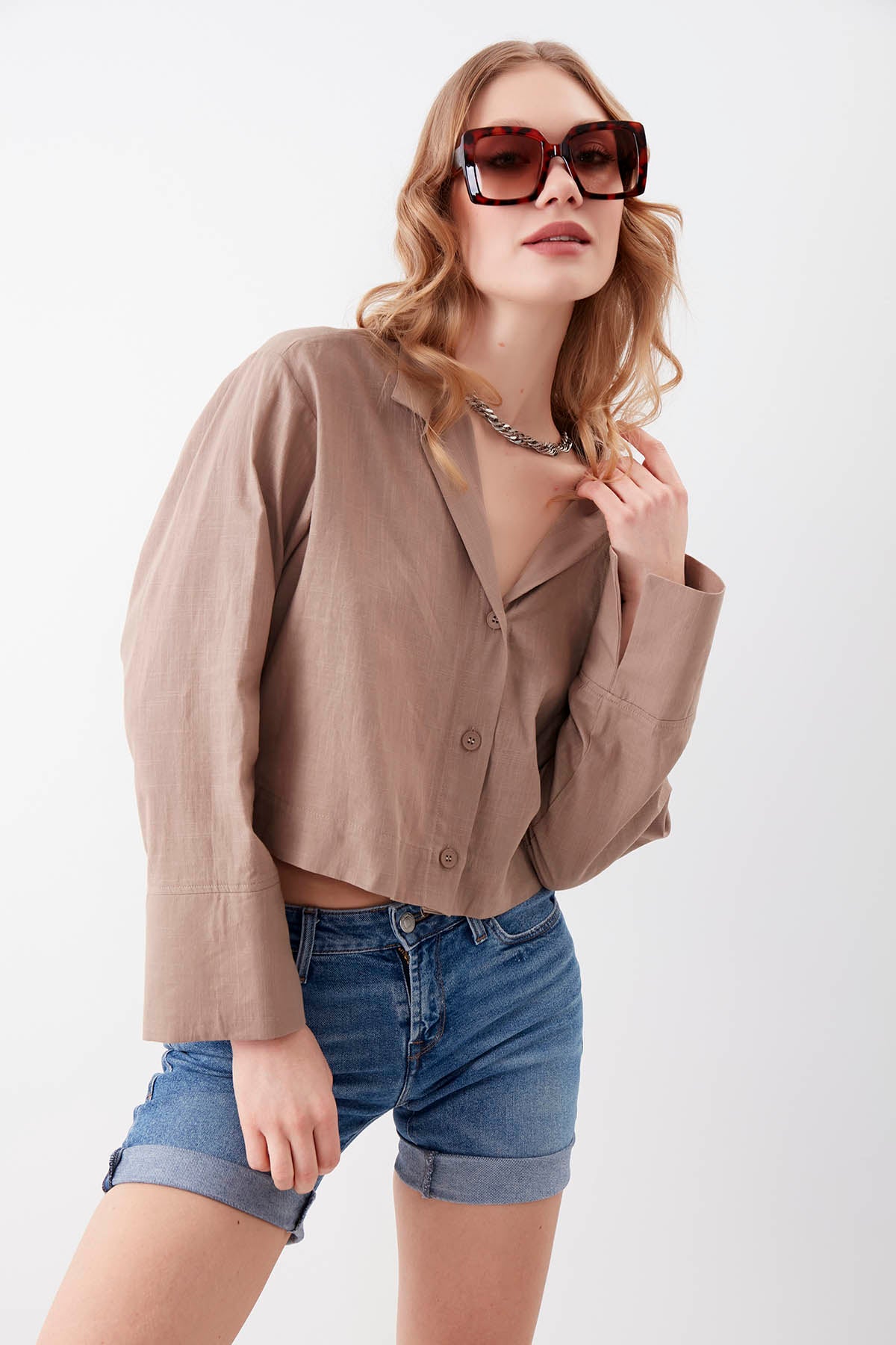 VISCOSE FLAX CROP SHIRT WITH BUTTONS