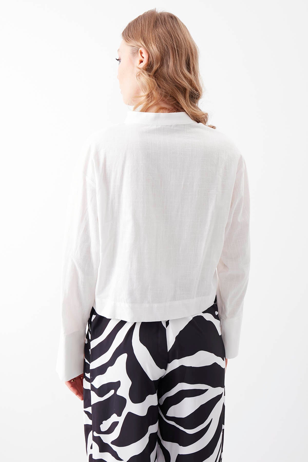 VISCOSE FLAX CROP SHIRT WITH BUTTONS
