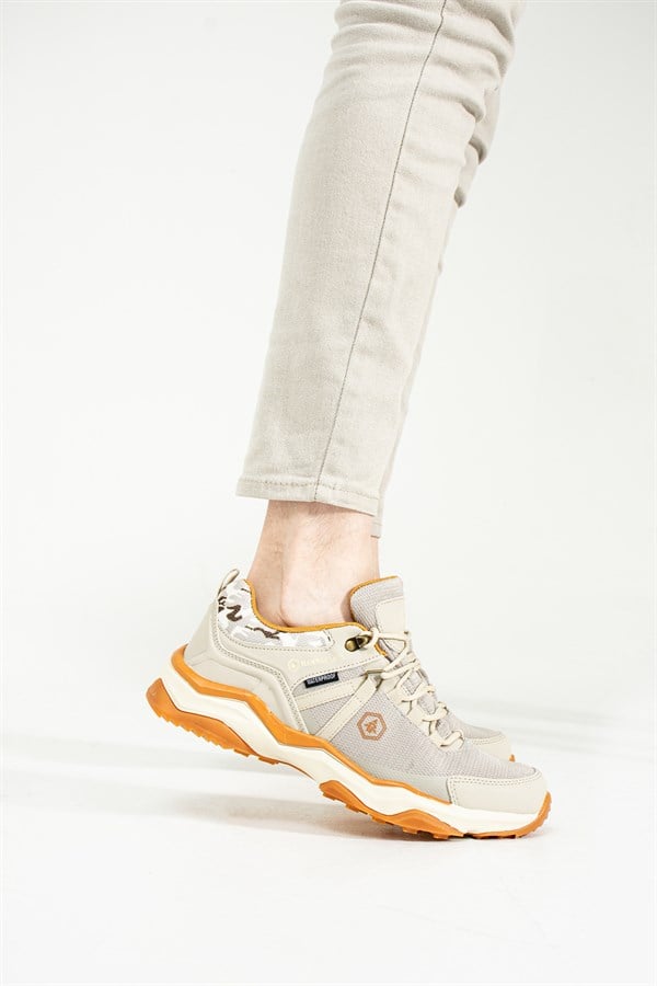 Wilton Waterproof Beige Outdoor Shoes