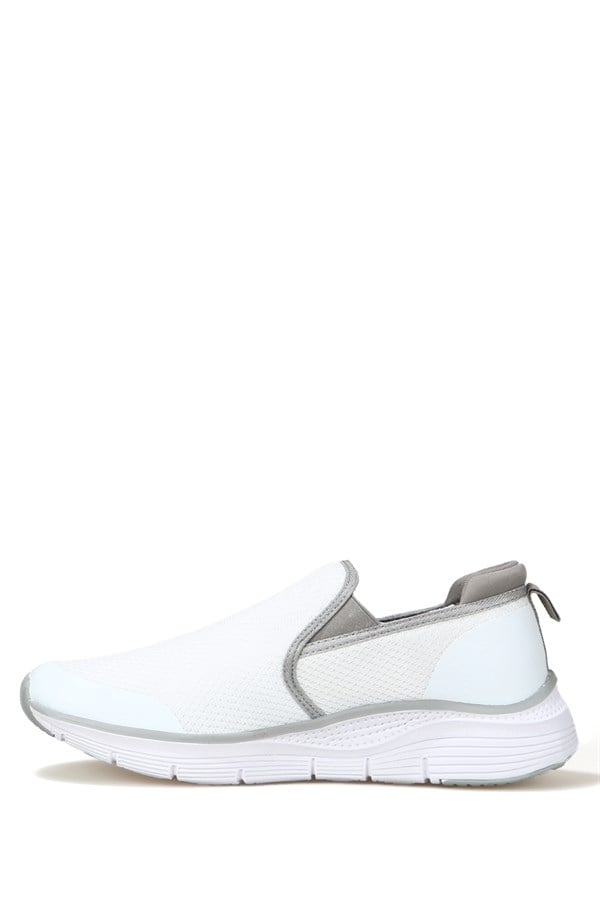 Chester White Men's Sports Shoes