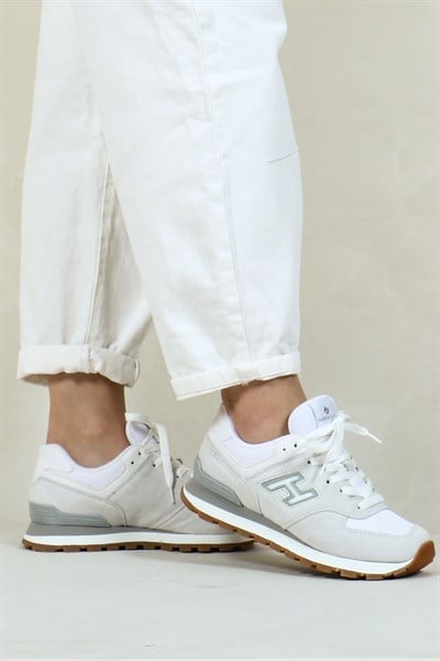 Chile True Leather White Puru Krep Women's Sports Shoes