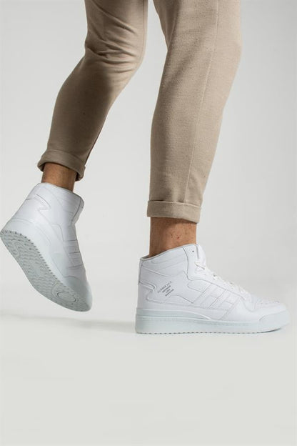 White Men's Sports Shoes