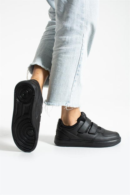 Cuzco Genuine Leather Black Women's Athletic Shoes