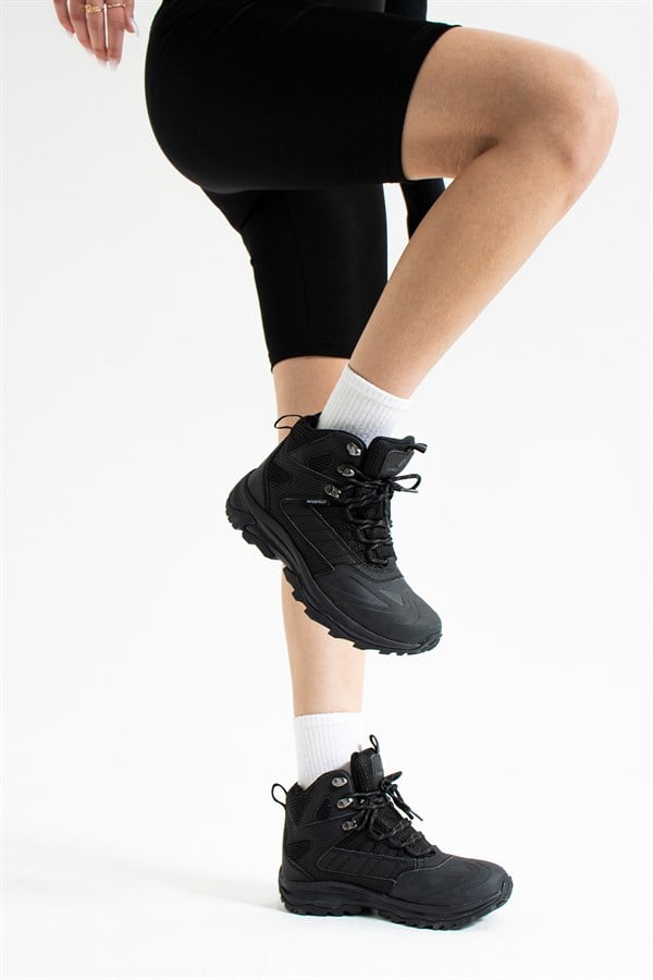 Waterproof Black Outdoor Women's Boots