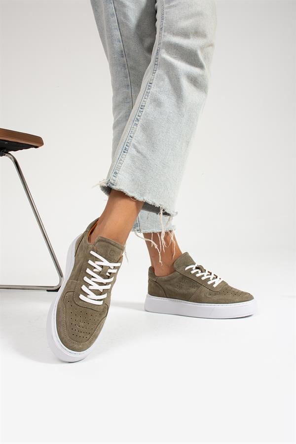 Women's Daily Shoes