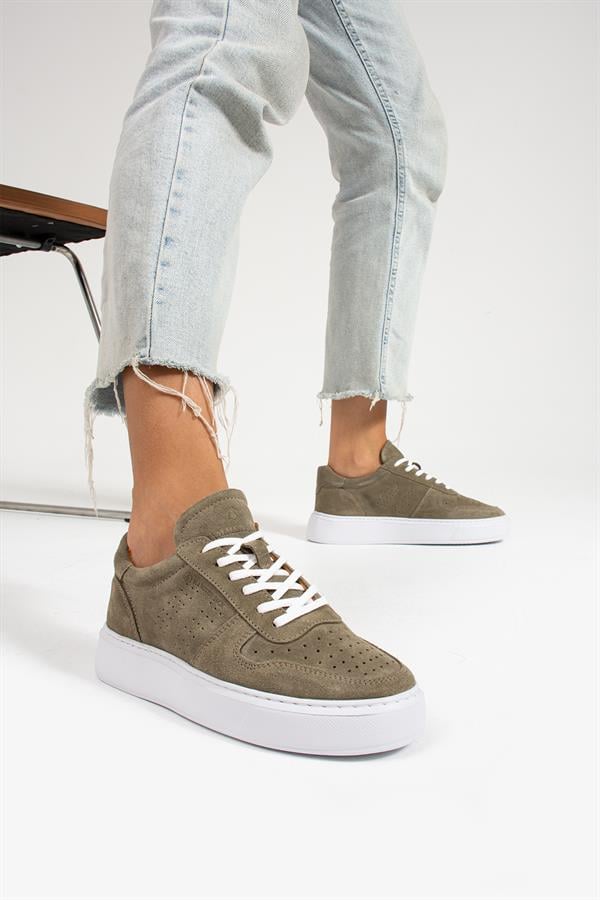 Women's Daily Shoes