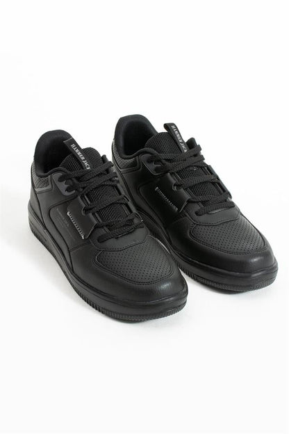 Jarmilla Black Men's Sports Shoes And Boots